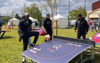 Les Jeunes et les Employeurs autour d'une table de Teqball 2 WhatsApp Image 2024 04 29 at 09.50.56 e1741000266974